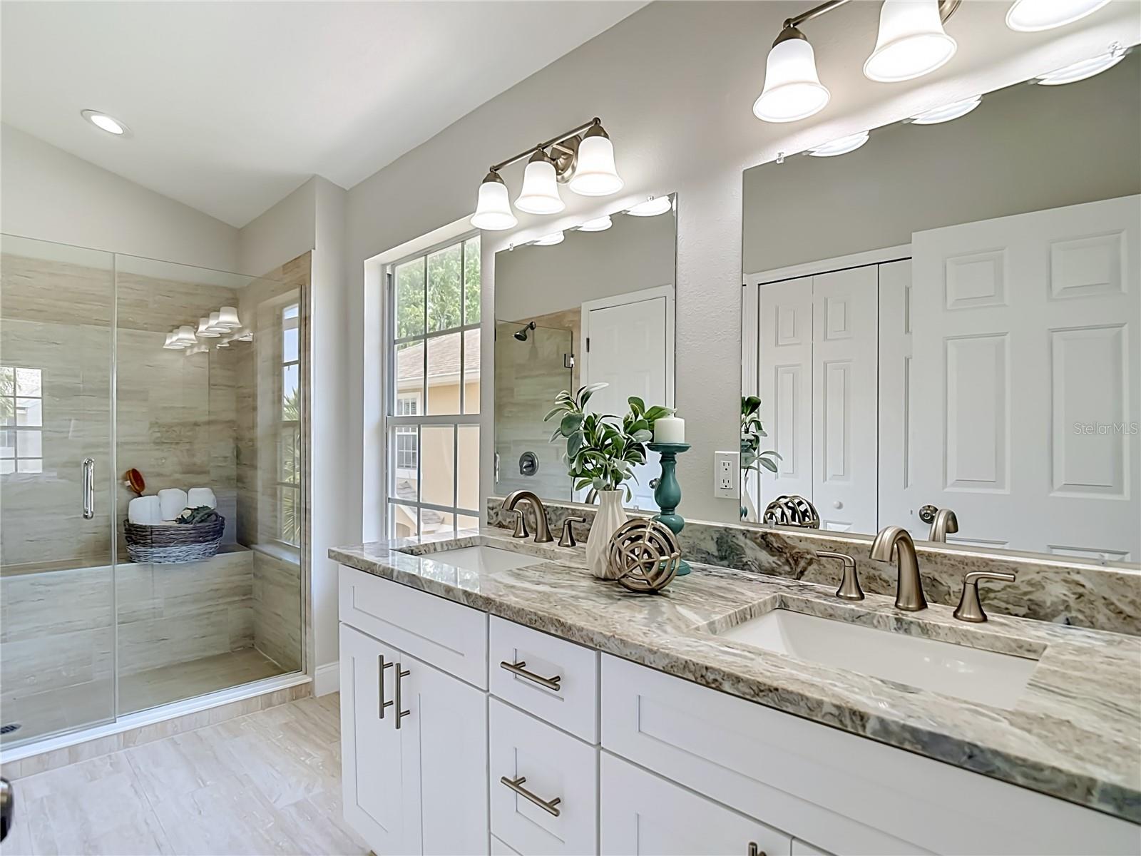 LITTLE CREEK - Residential