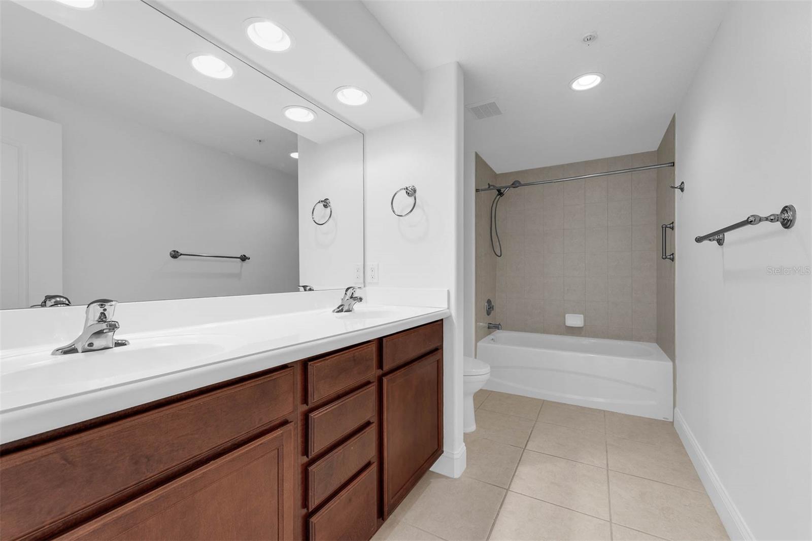 LOTUS VISTA CONDO - Residential