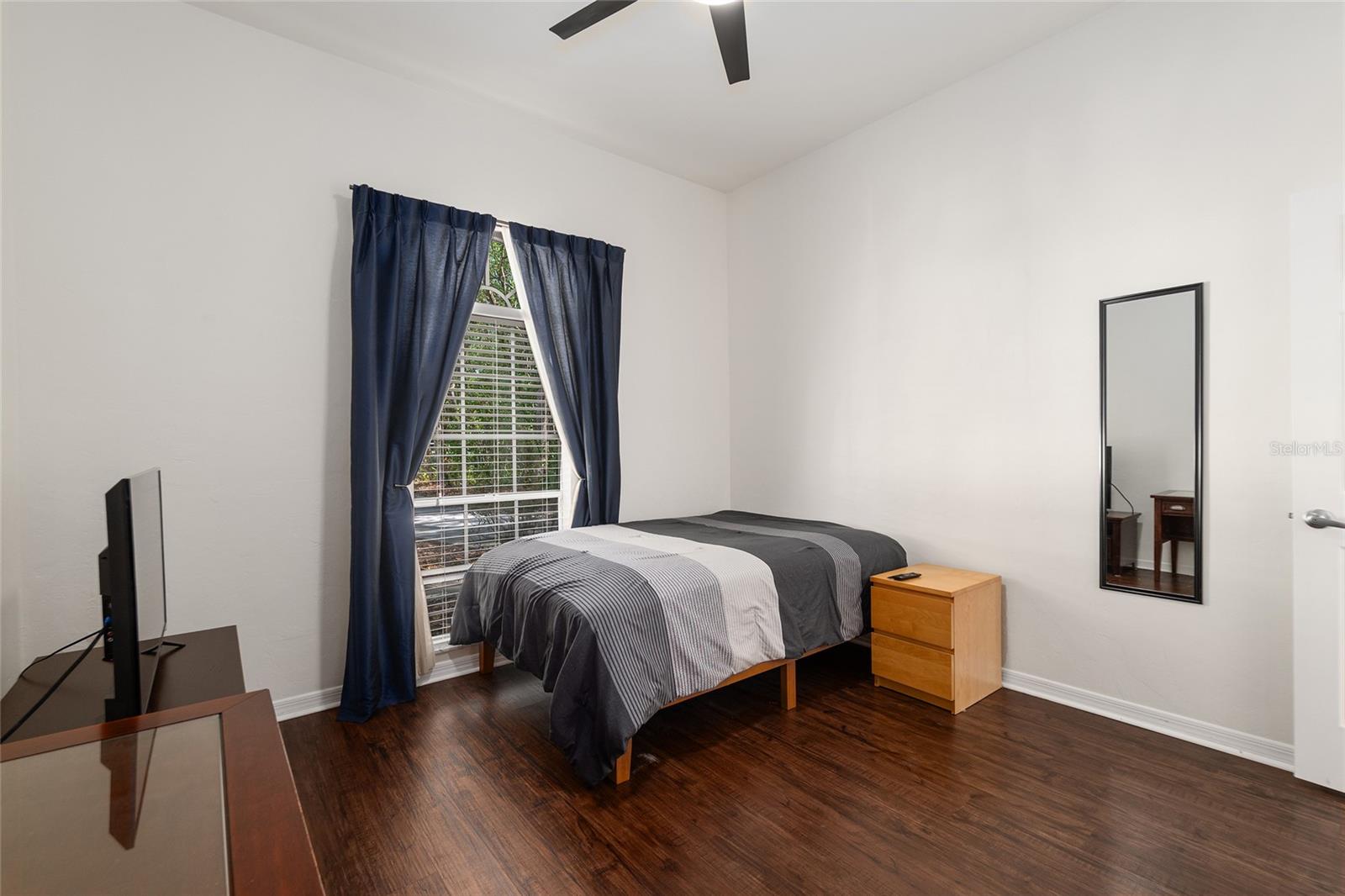 MADISON SQUARE AT MILLPOND - Residential