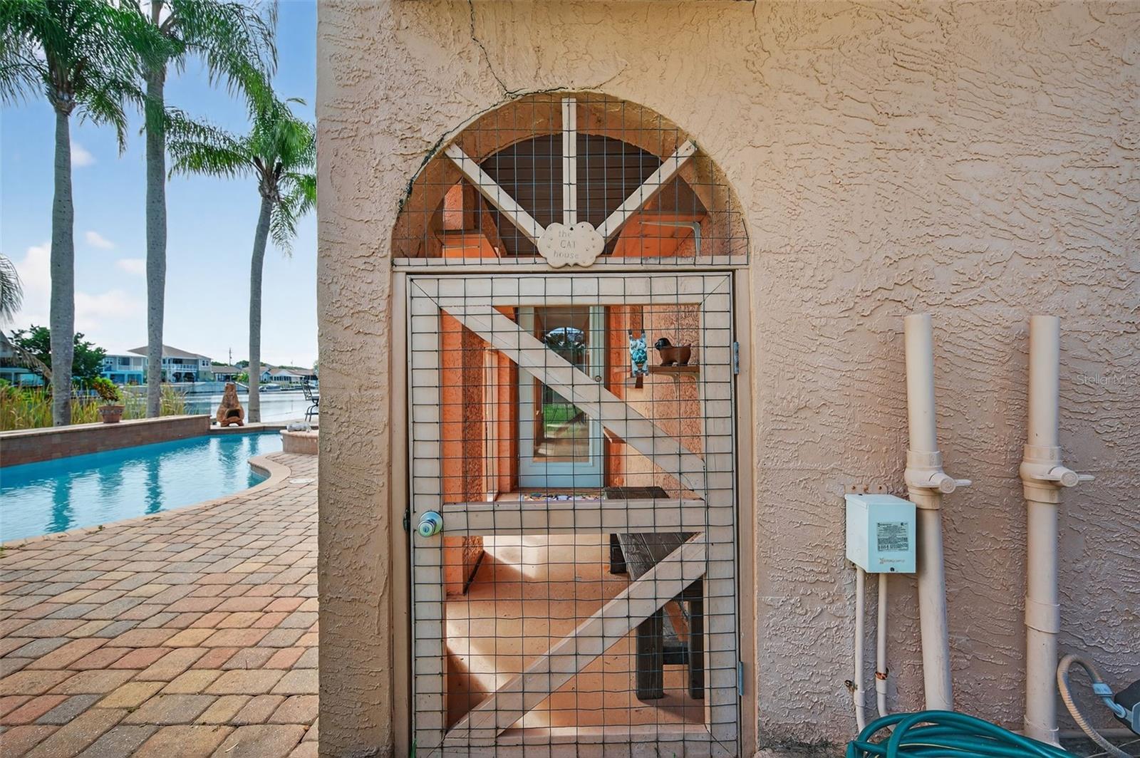 HERNANDO BEACH - Residential