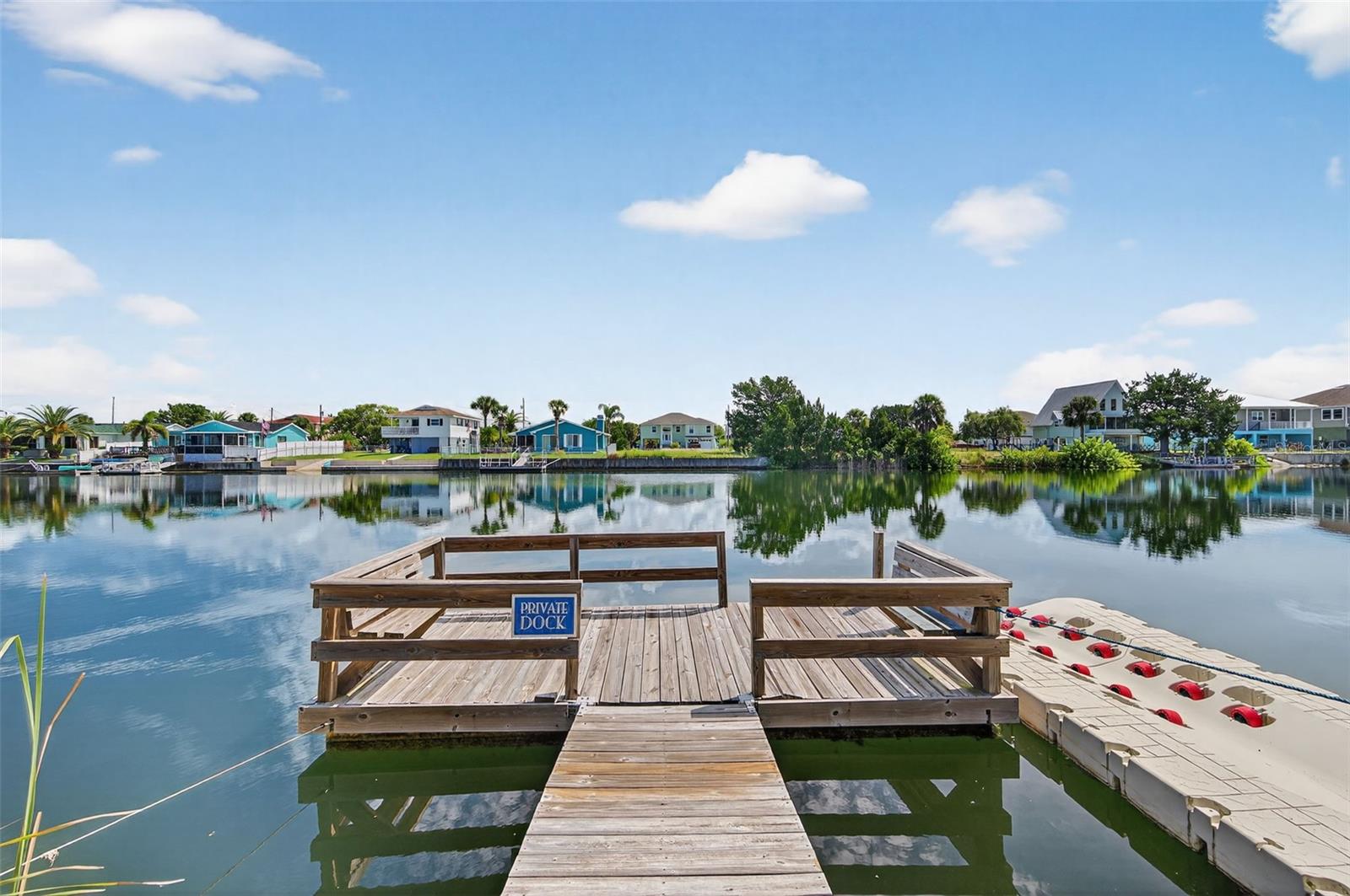 HERNANDO BEACH - Residential