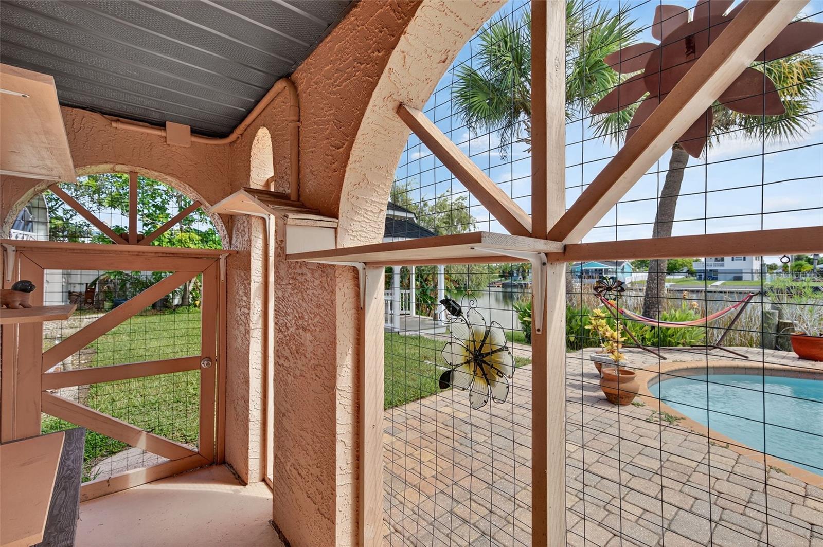 HERNANDO BEACH - Residential