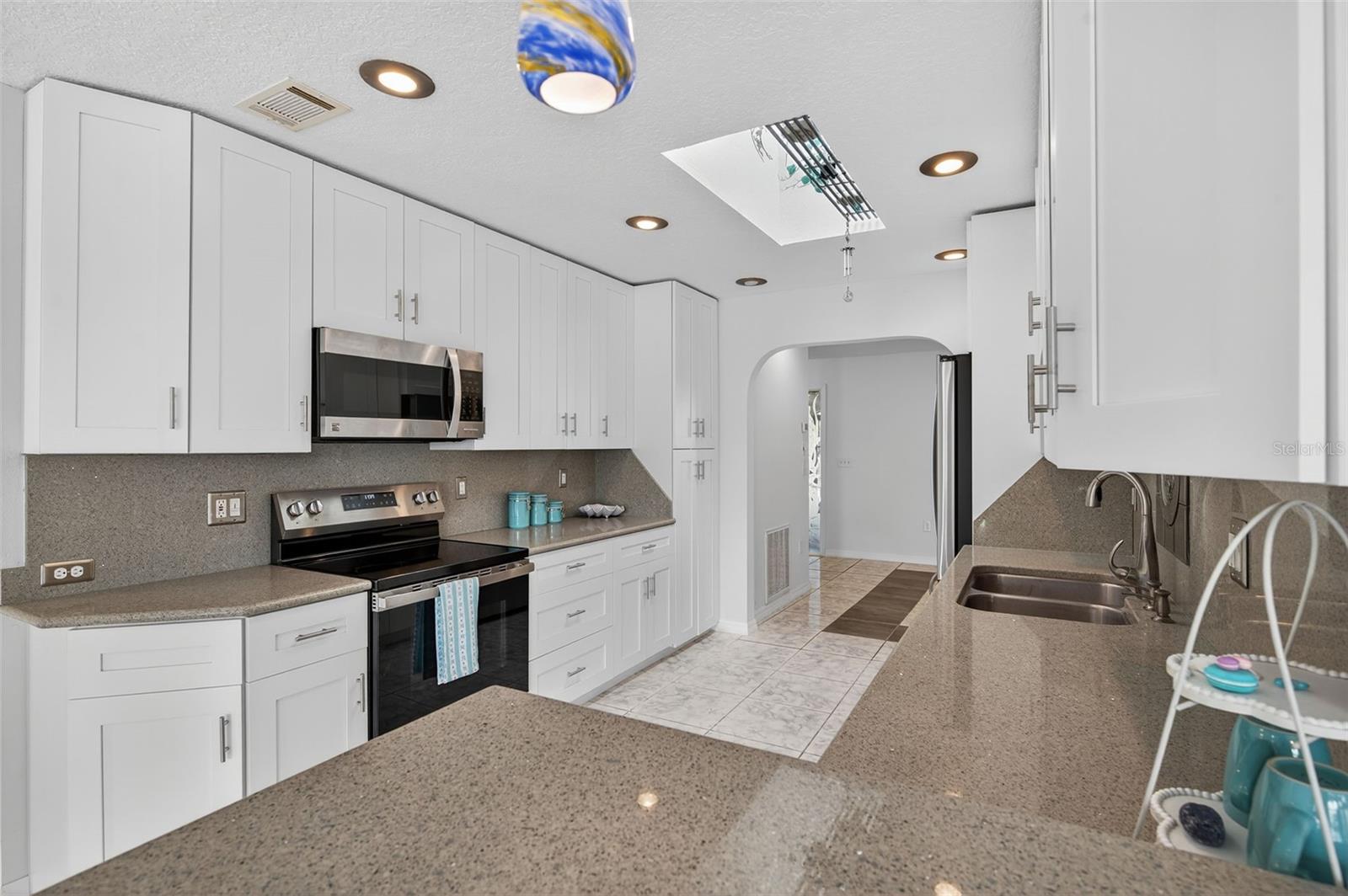 HERNANDO BEACH - Residential