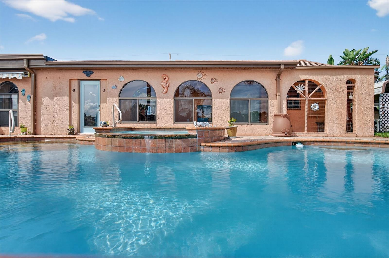 HERNANDO BEACH - Residential