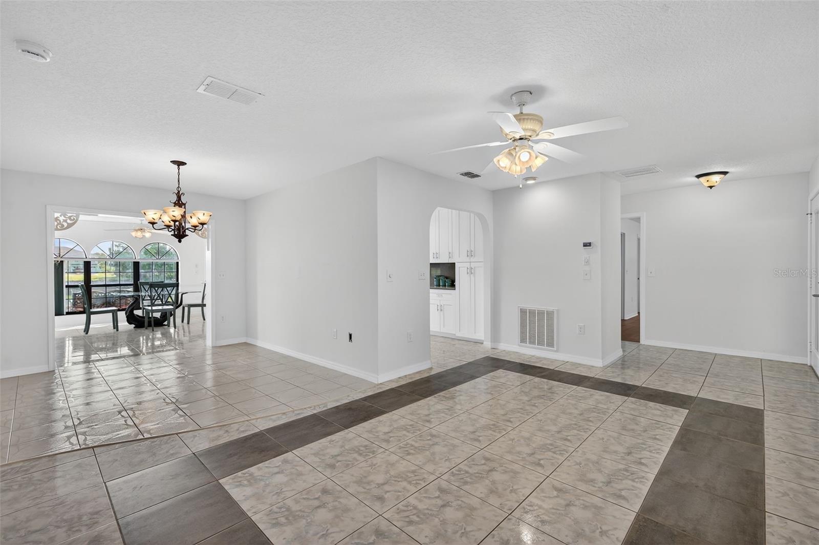 HERNANDO BEACH - Residential