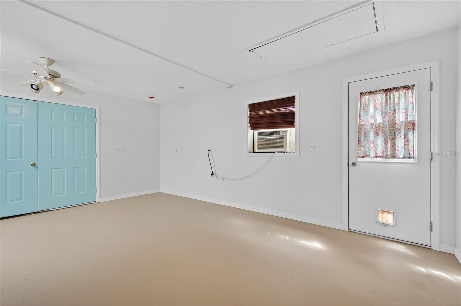 HERNANDO BEACH - Residential