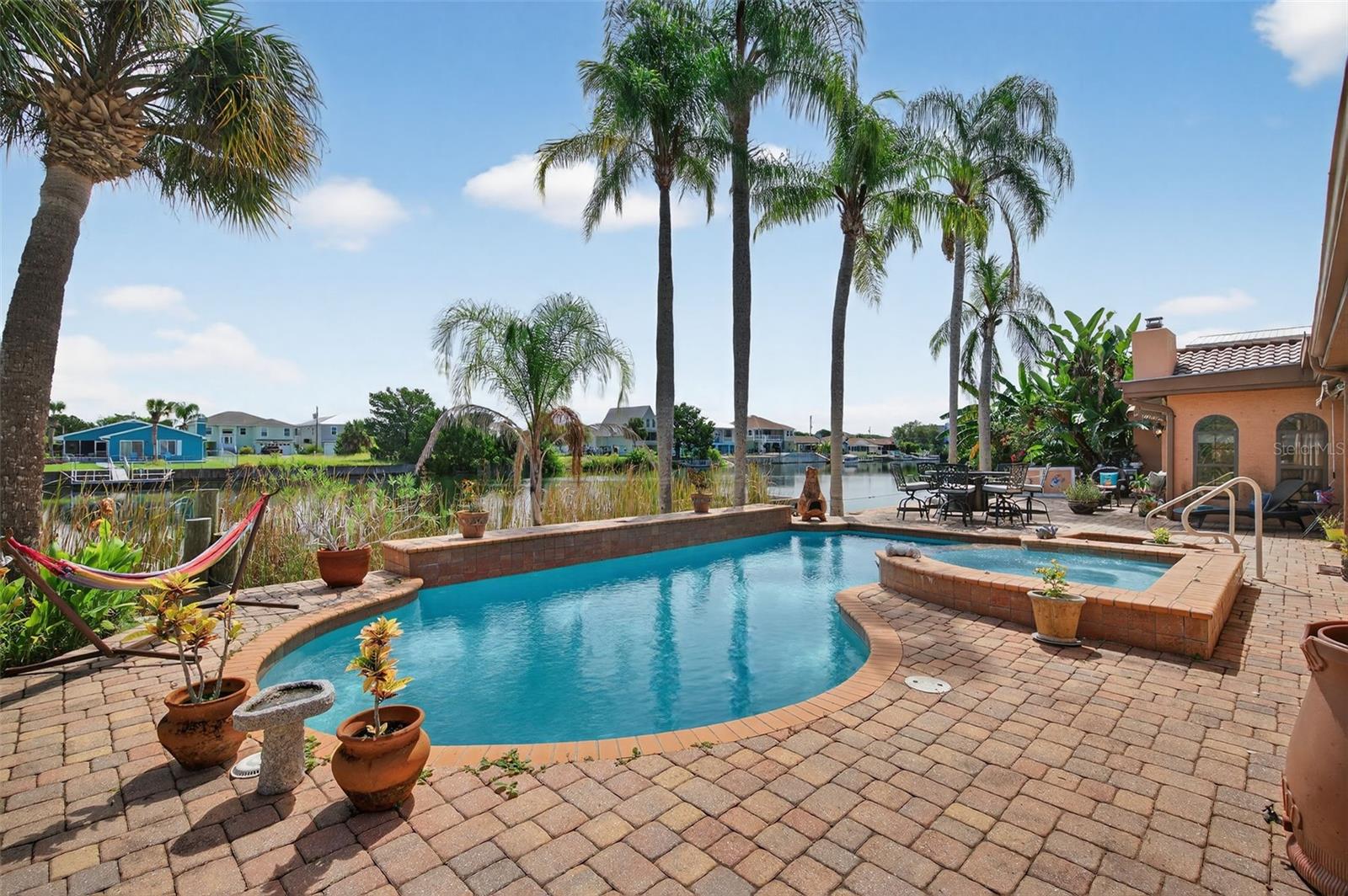 HERNANDO BEACH - Residential