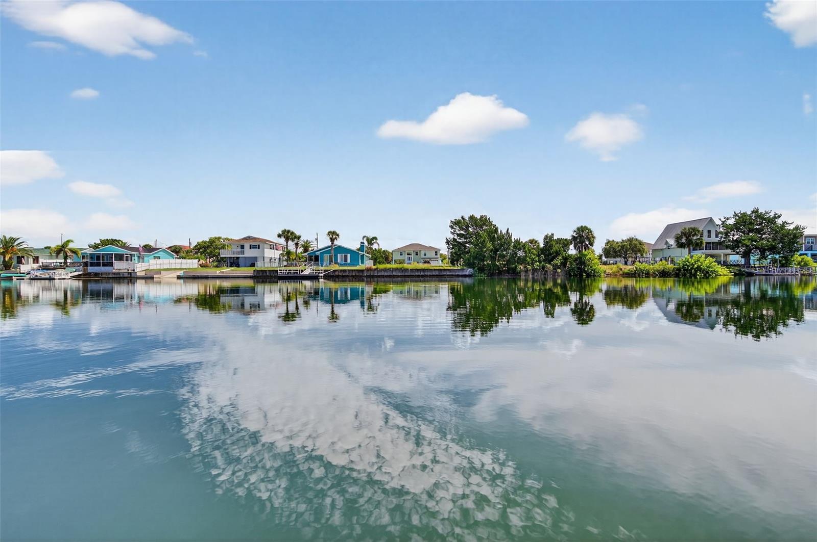 HERNANDO BEACH - Residential