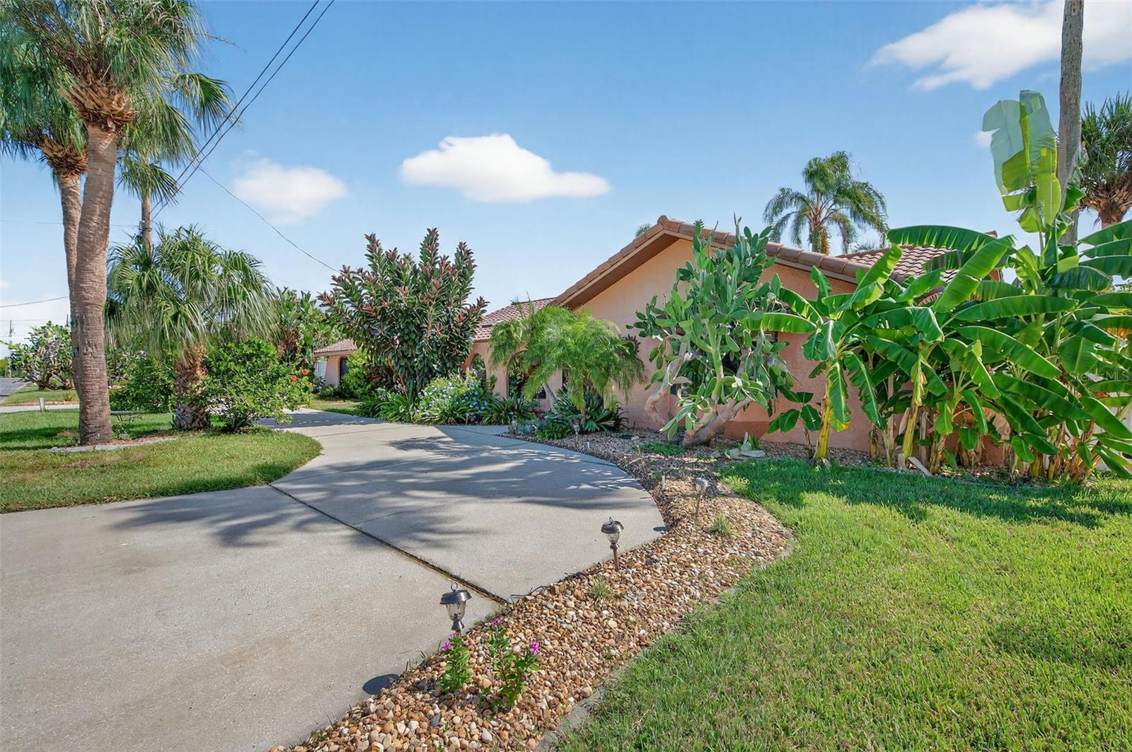 HERNANDO BEACH - Residential