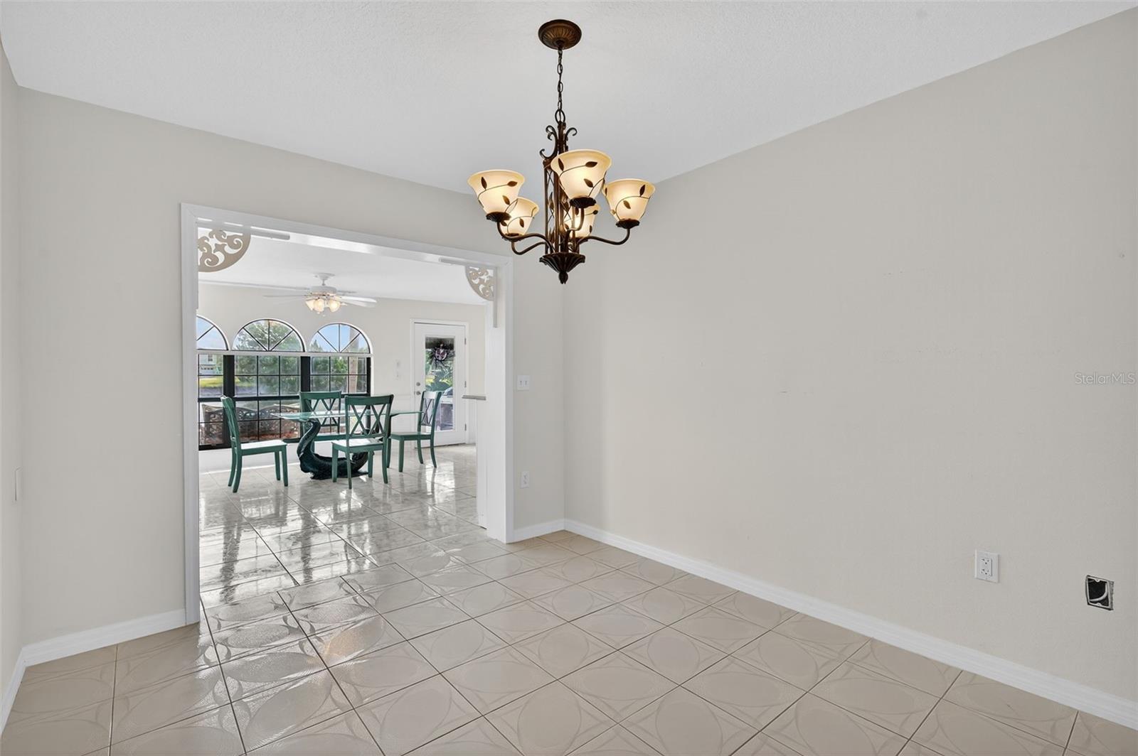 HERNANDO BEACH - Residential