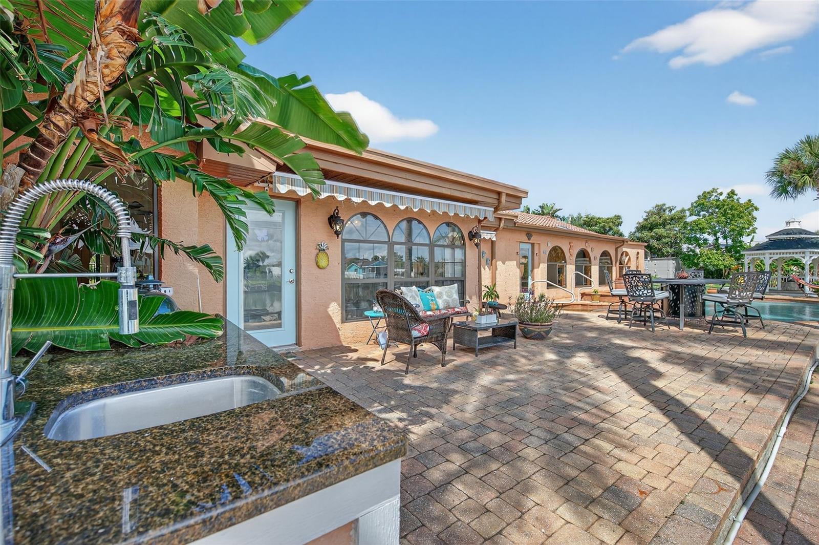 HERNANDO BEACH - Residential