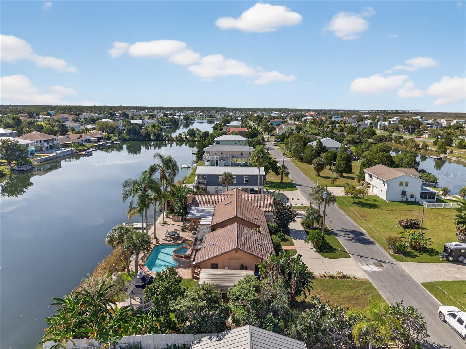HERNANDO BEACH - Residential