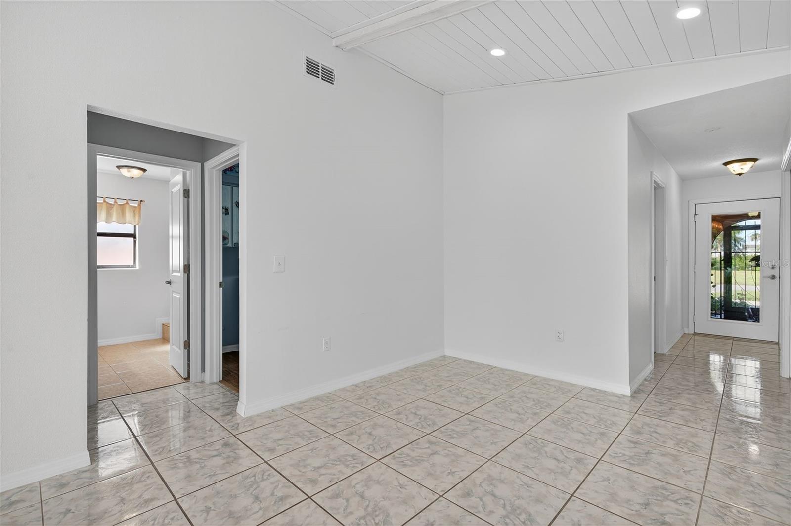 HERNANDO BEACH - Residential