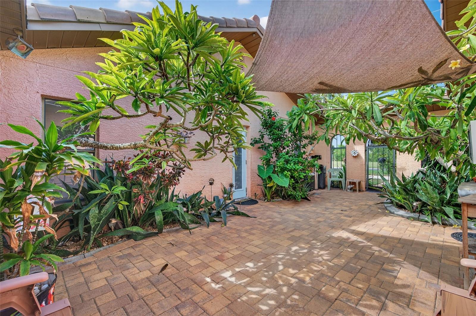 HERNANDO BEACH - Residential