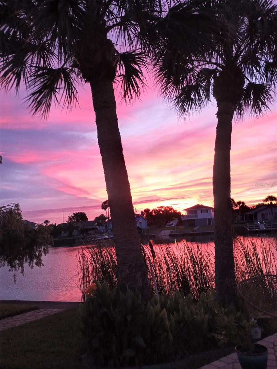 HERNANDO BEACH - Residential