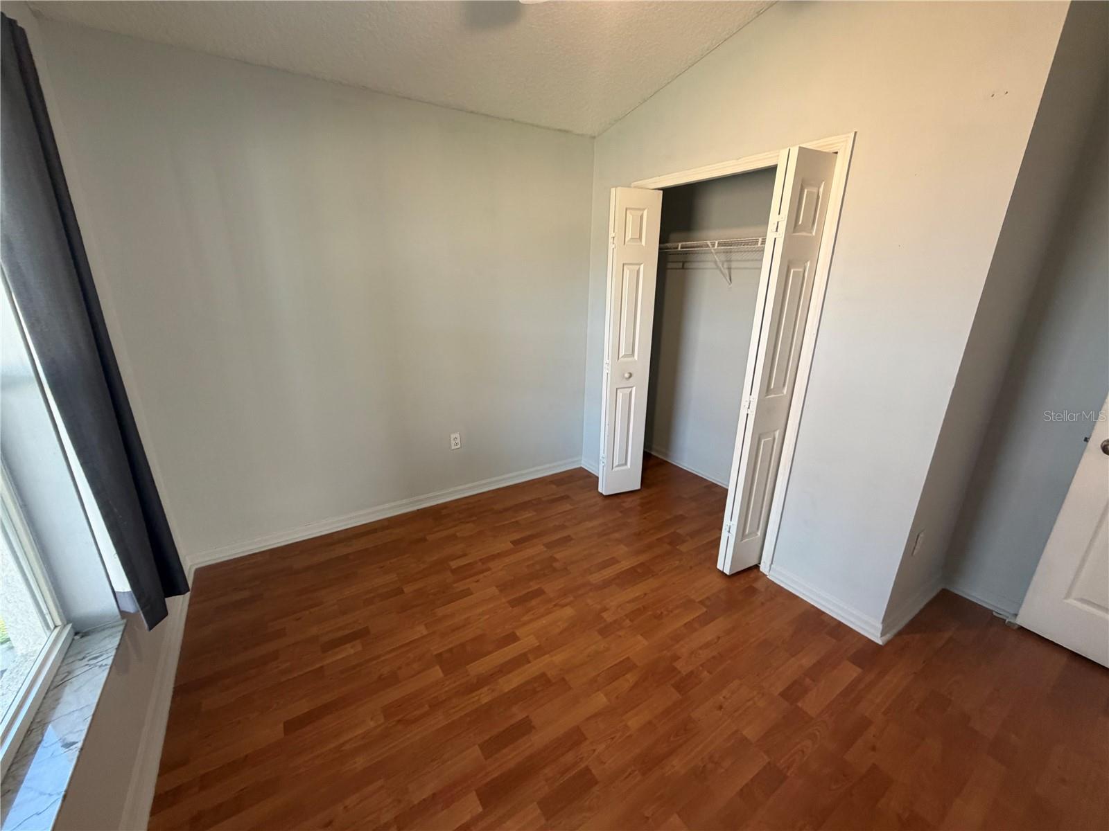 STONE CRK - Residential Lease