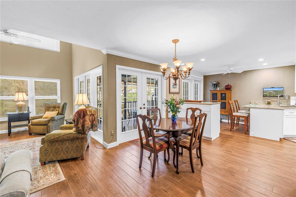 Photo of 812 Amelia Court NE, St Petersburg, FL 33702 (MLS # TB8481073)