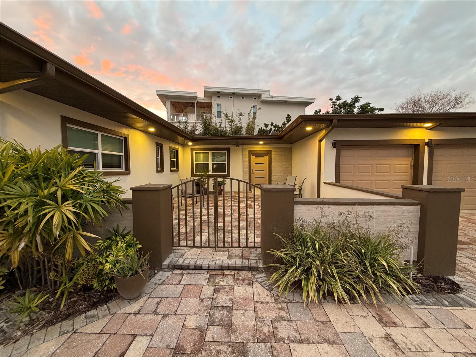 BAYSHORE ESTATES 4 - Residential