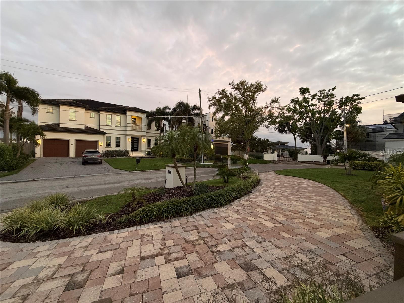BAYSHORE ESTATES 4 - Residential