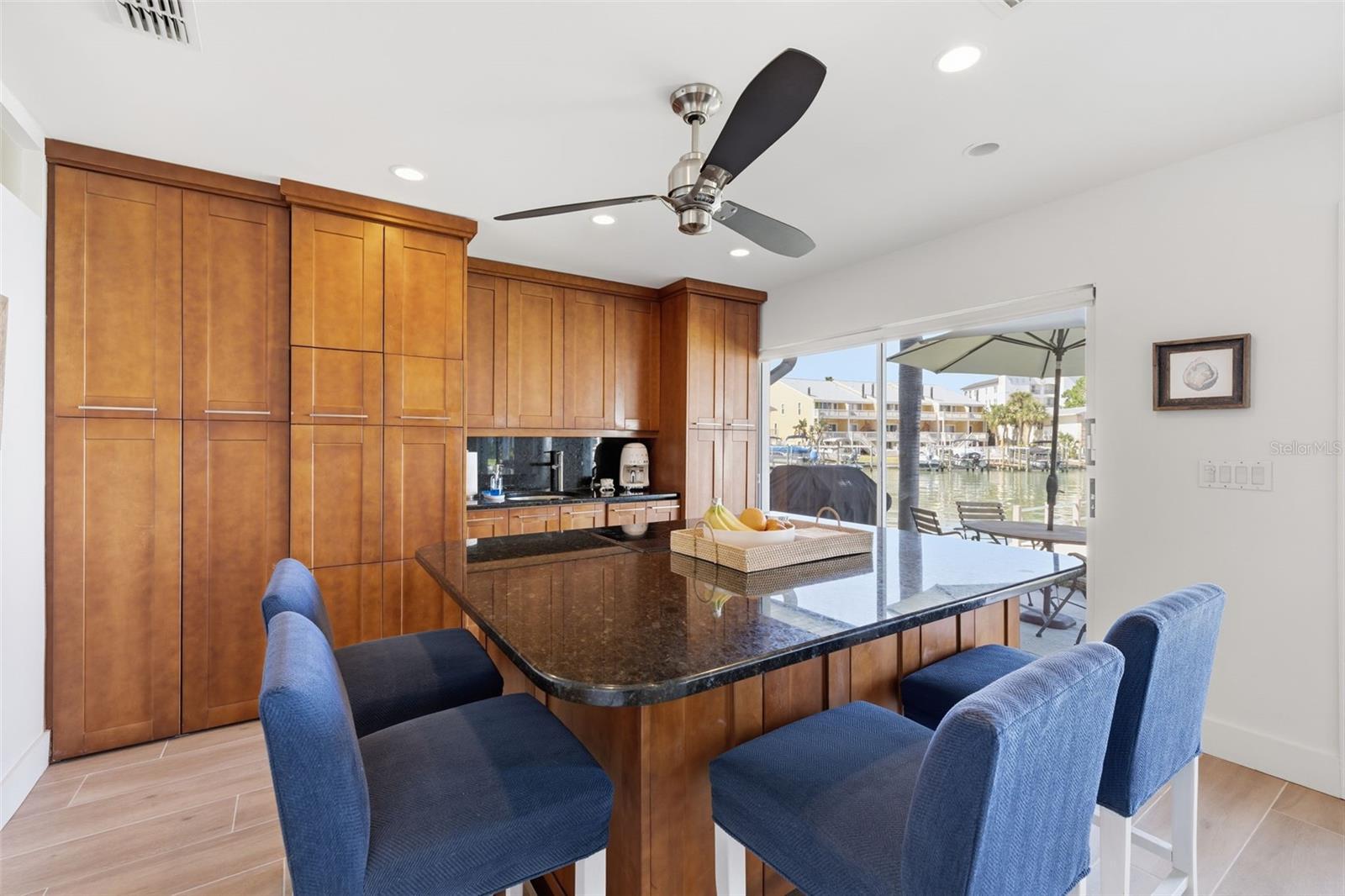 SEA ISLAND APTS 1 CONDO - Residential