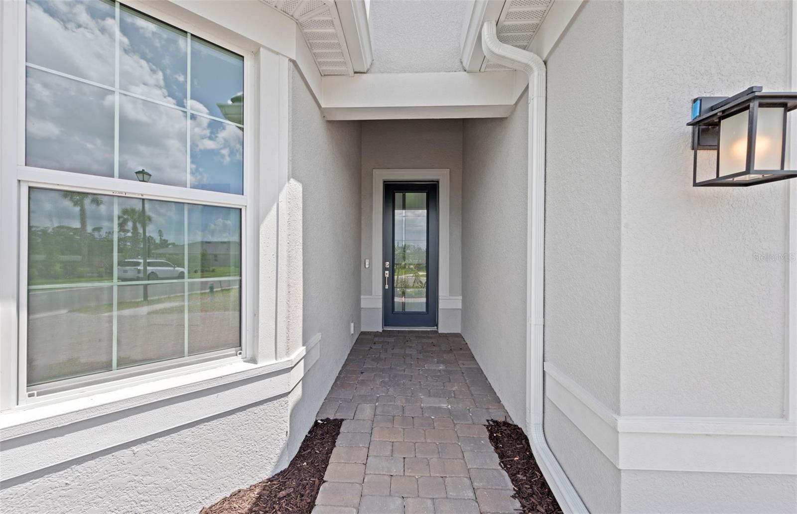 6982 MINNEOLA COURT