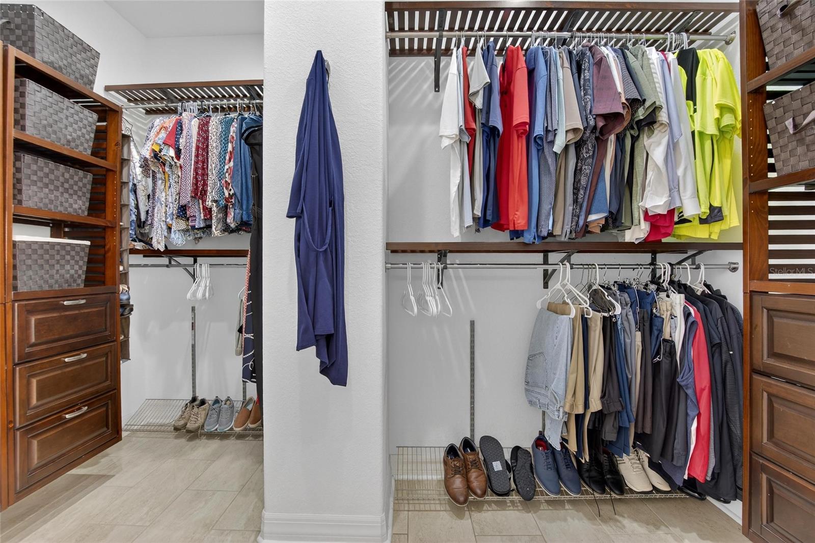 TWIN LAKES AT CHRISTINA PH 01 - Residential