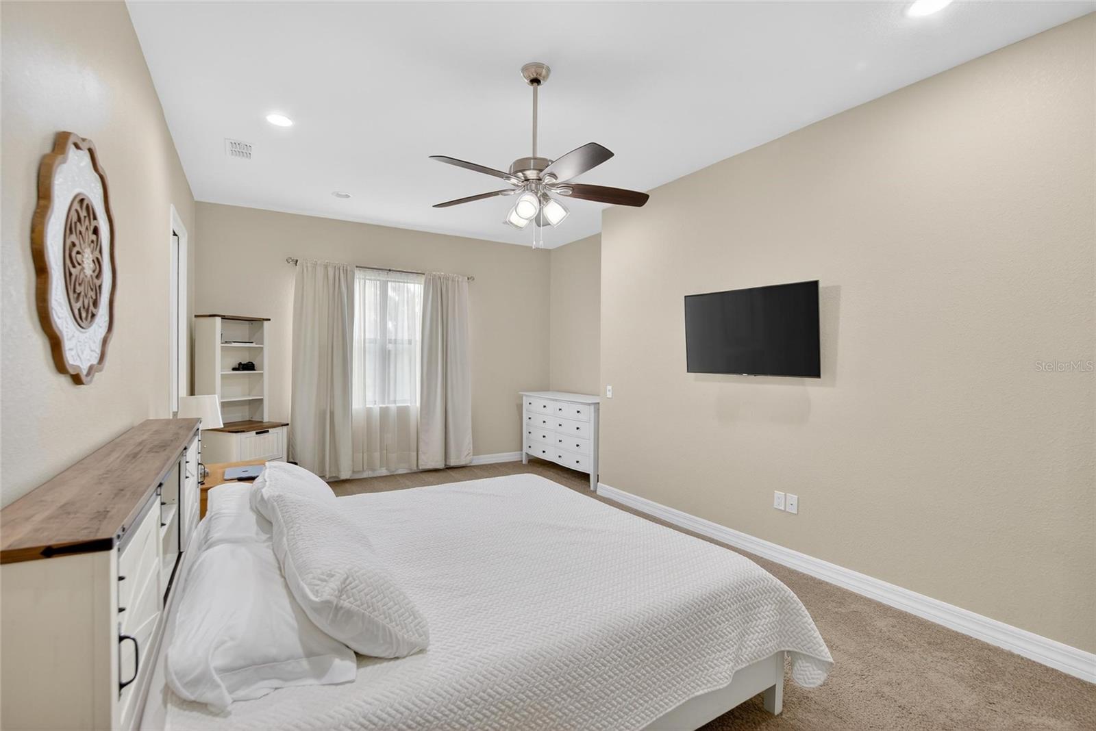 TWIN LAKES AT CHRISTINA PH 01 - Residential