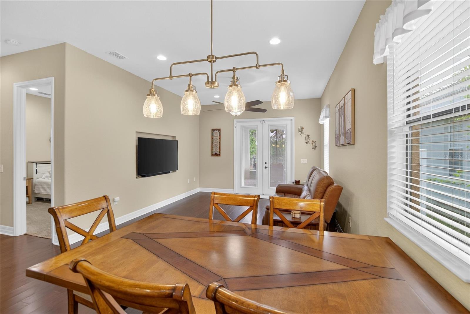 TWIN LAKES AT CHRISTINA PH 01 - Residential