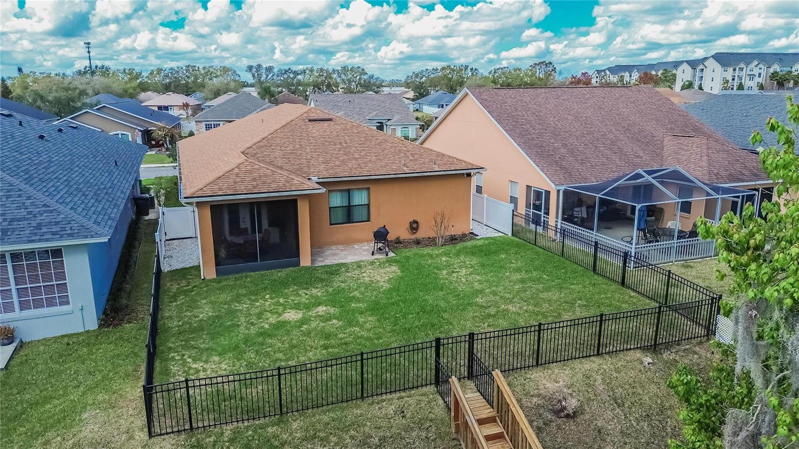 TWIN LAKES AT CHRISTINA PH 01 - Residential