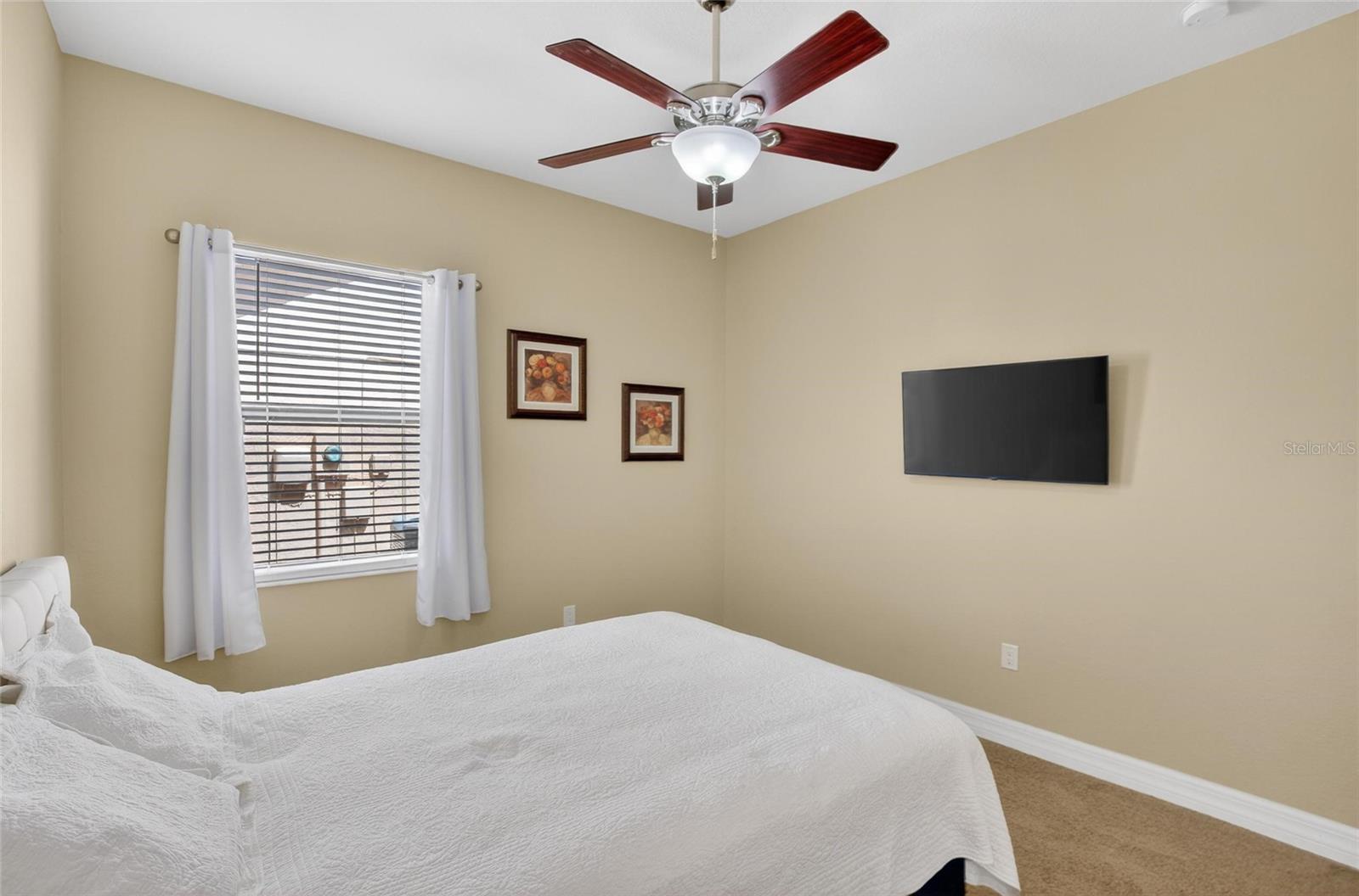 TWIN LAKES AT CHRISTINA PH 01 - Residential