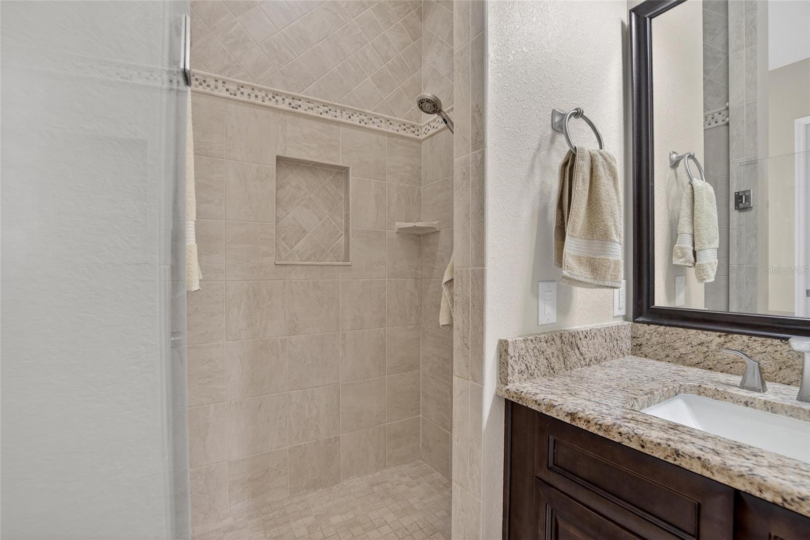 TWIN LAKES AT CHRISTINA PH 01 - Residential