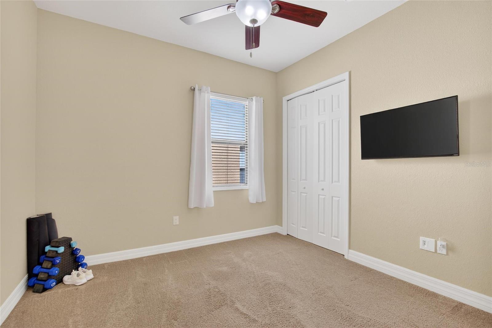 TWIN LAKES AT CHRISTINA PH 01 - Residential