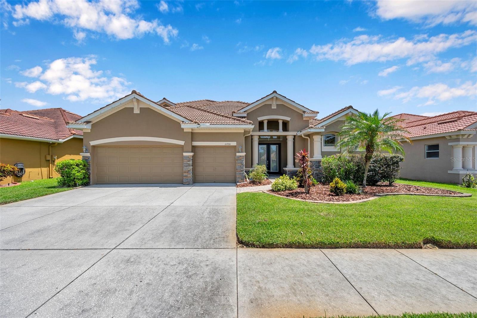 11726 BELLE HAVEN DRIVE