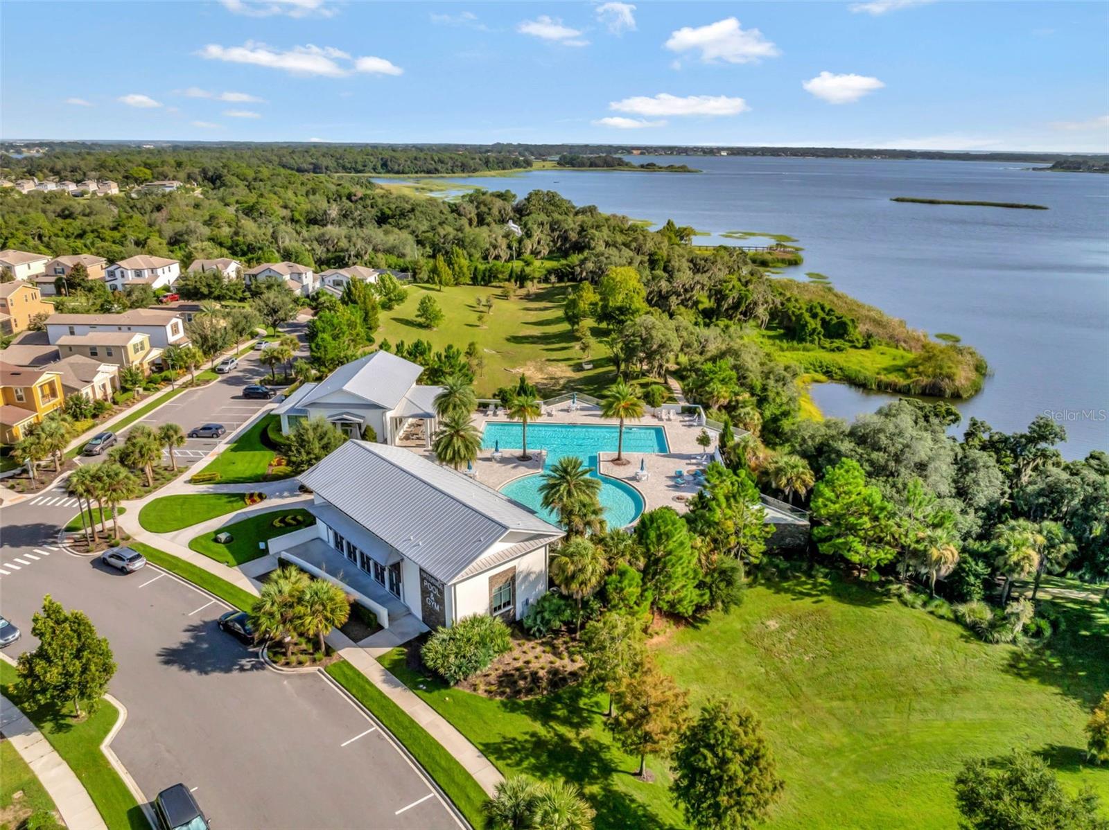 WATERSIDE/JOHNS LK-PH 1 - Residential