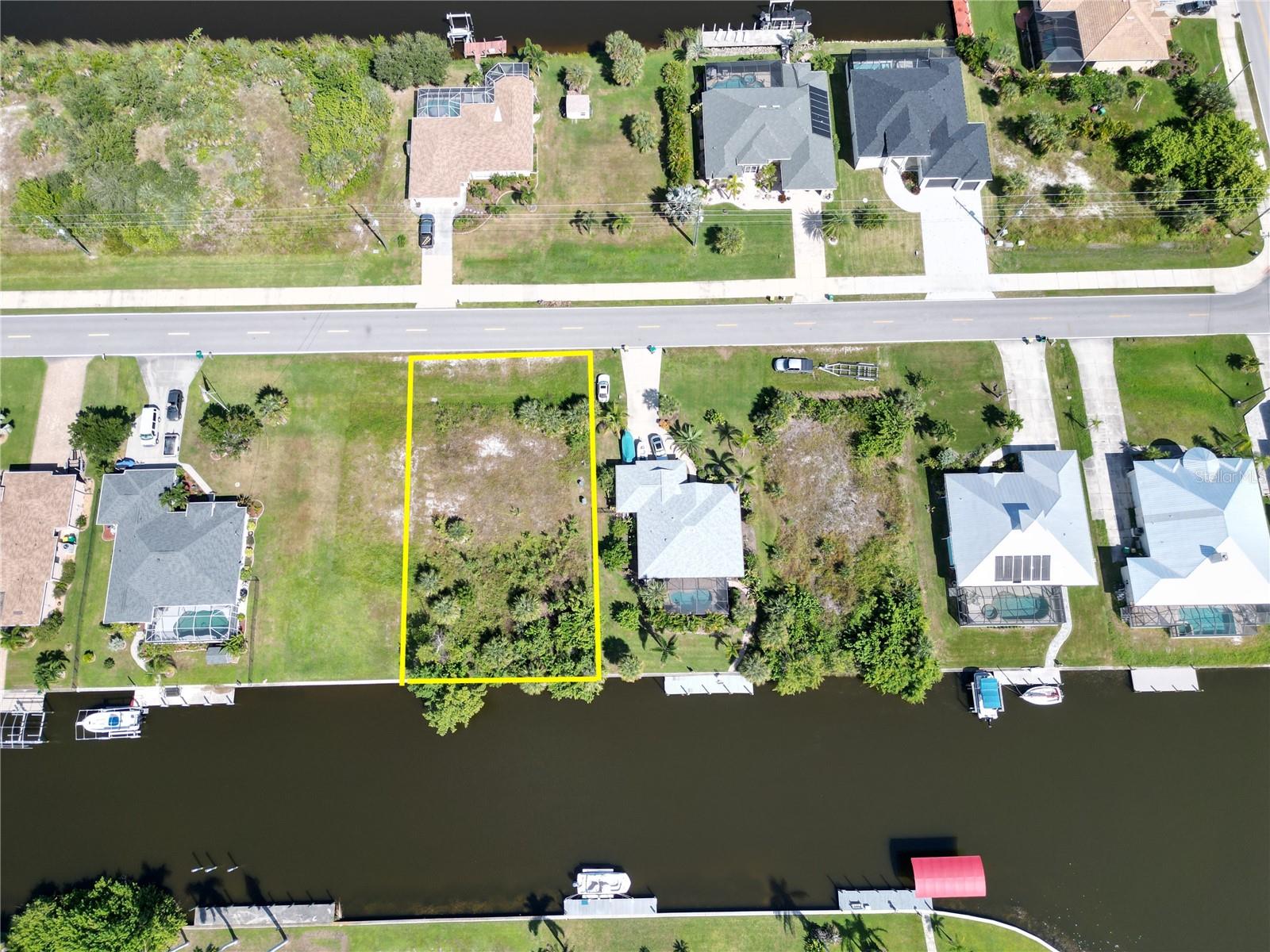 PORT CHARLOTTE SEC 082 - Land