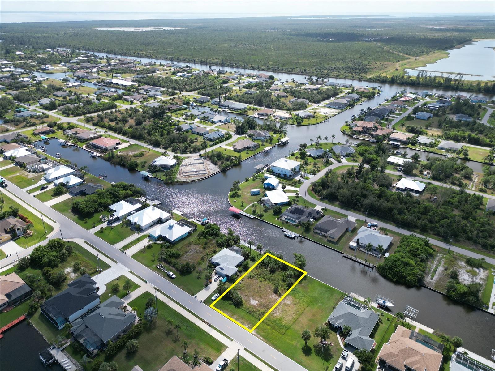 PORT CHARLOTTE SEC 082 - Land