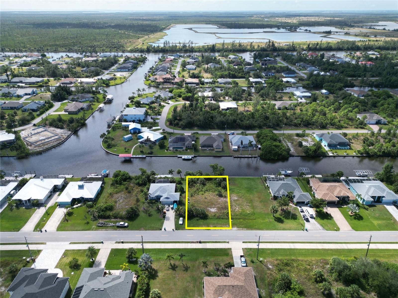 PORT CHARLOTTE SEC 082 - Land