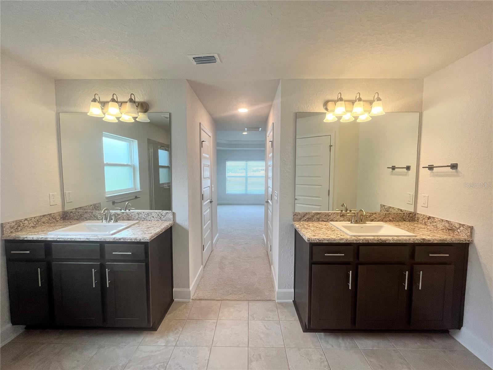 SILVER SPRINGS ACRES - Residential