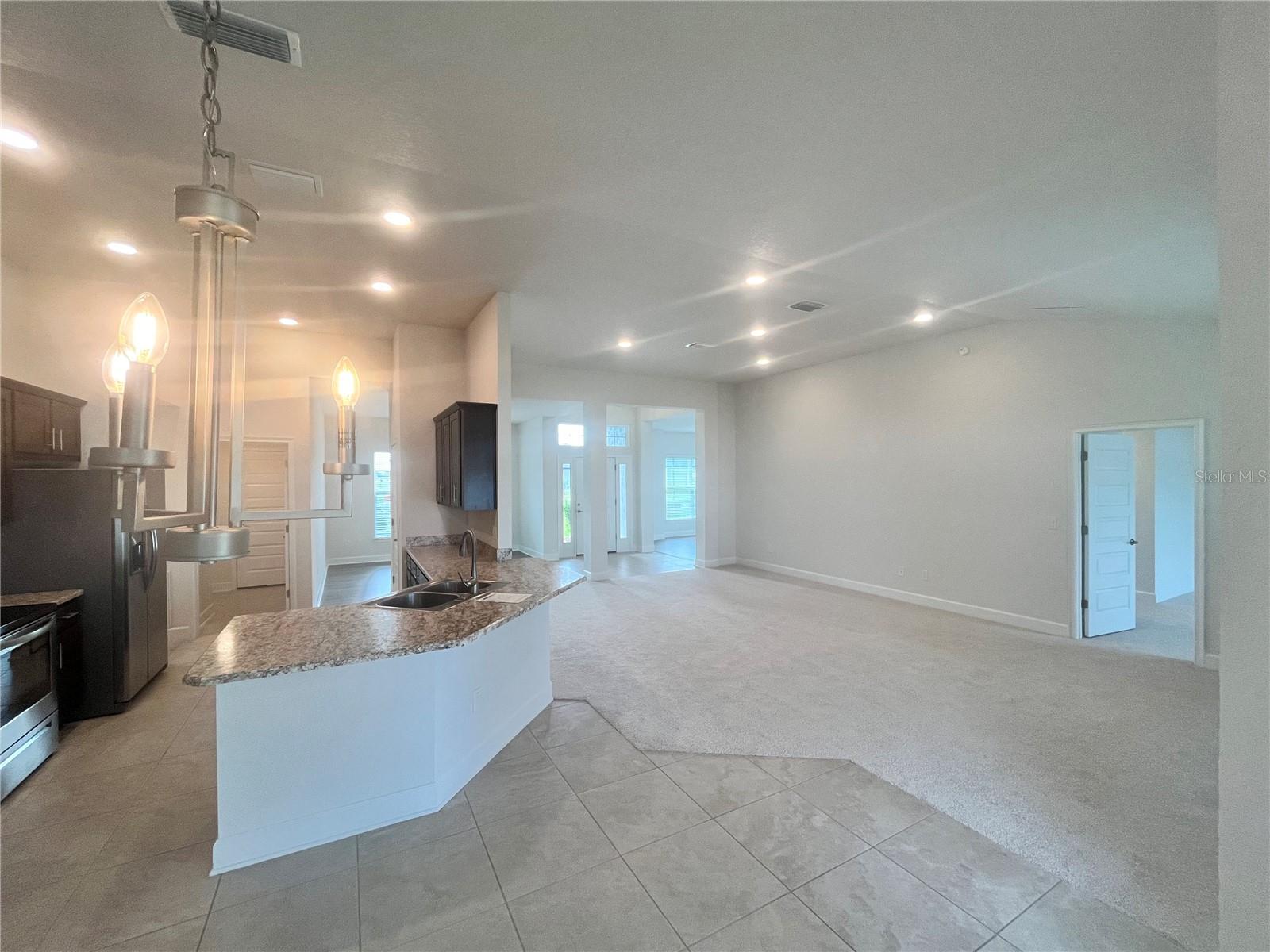 SILVER SPRINGS ACRES - Residential