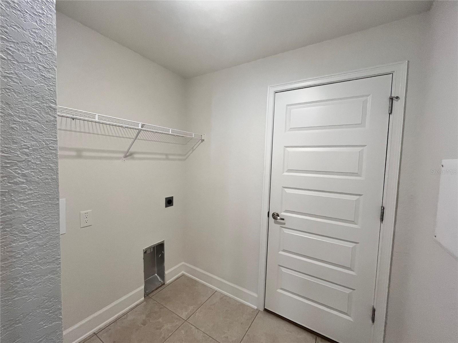 SILVER SPRINGS ACRES - Residential