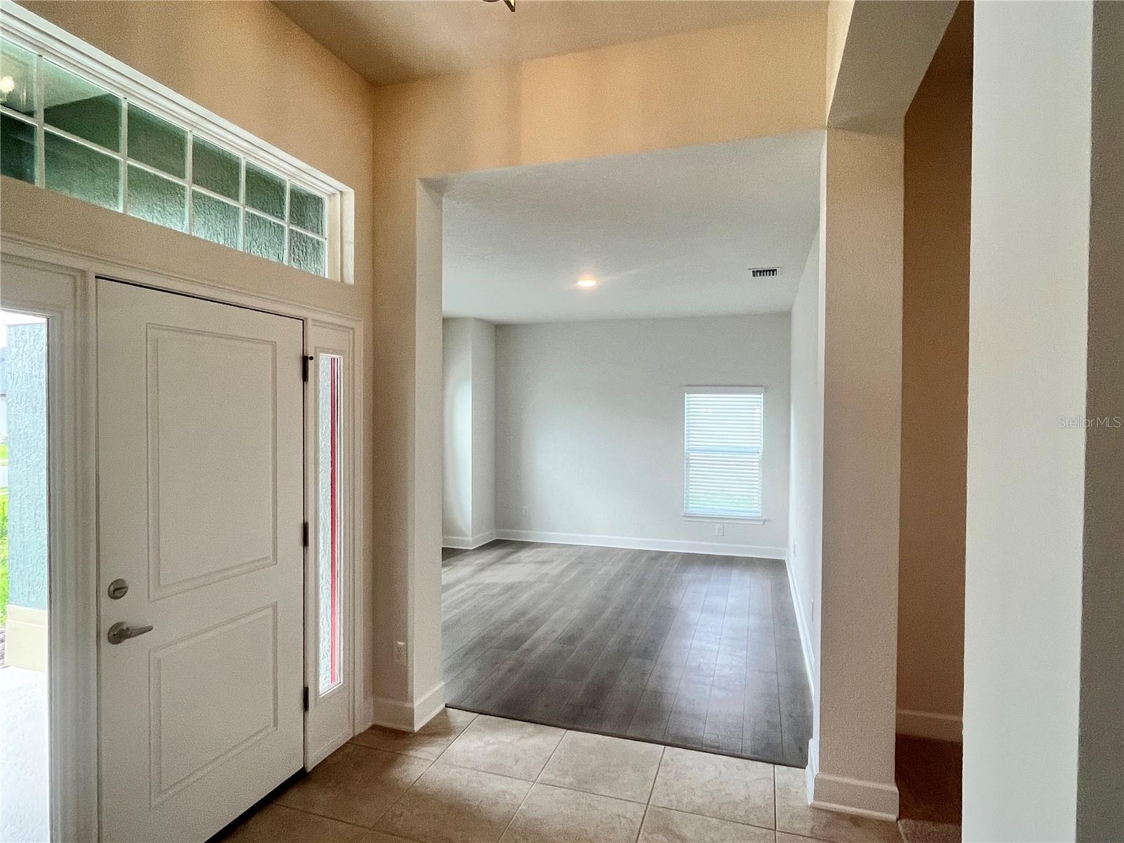 SILVER SPRINGS ACRES - Residential