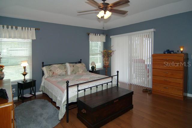 GROVELAND HIDDEN LAKES ESTATES - Residential