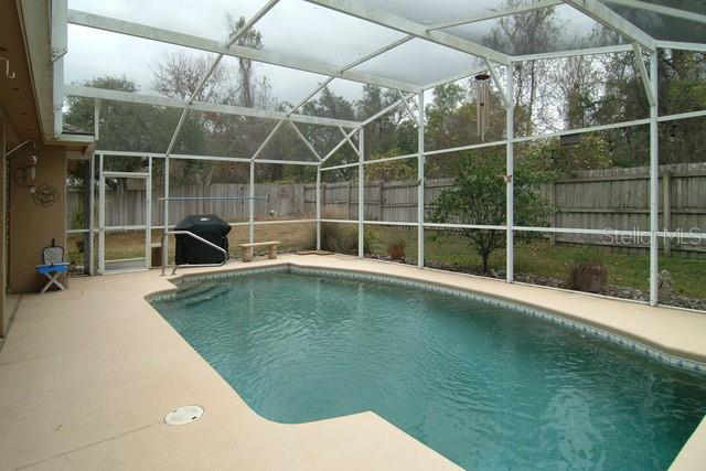 GROVELAND HIDDEN LAKES ESTATES - Residential