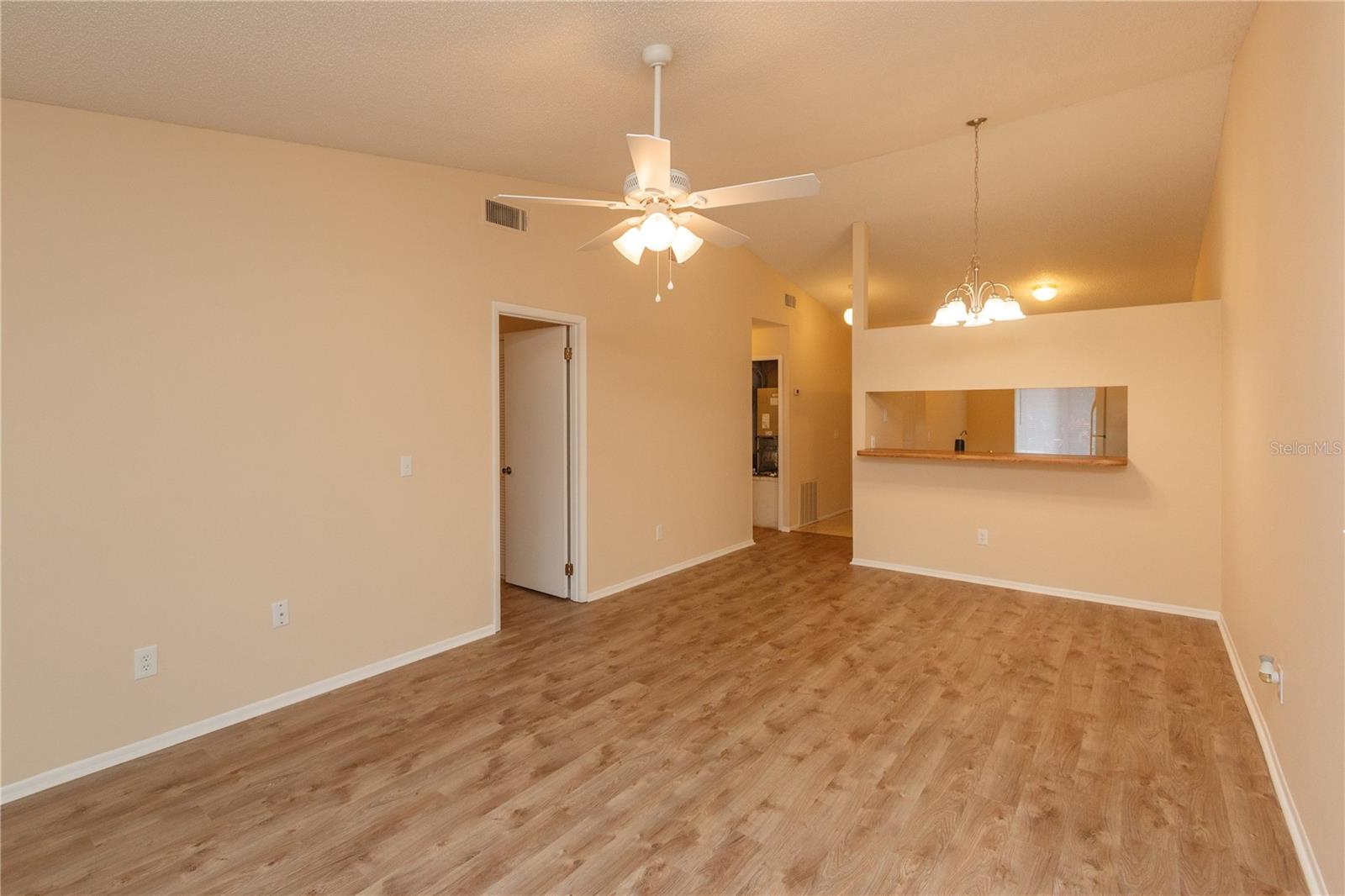 HIDDEN LAKE VILLAS PH 3 - Residential Lease