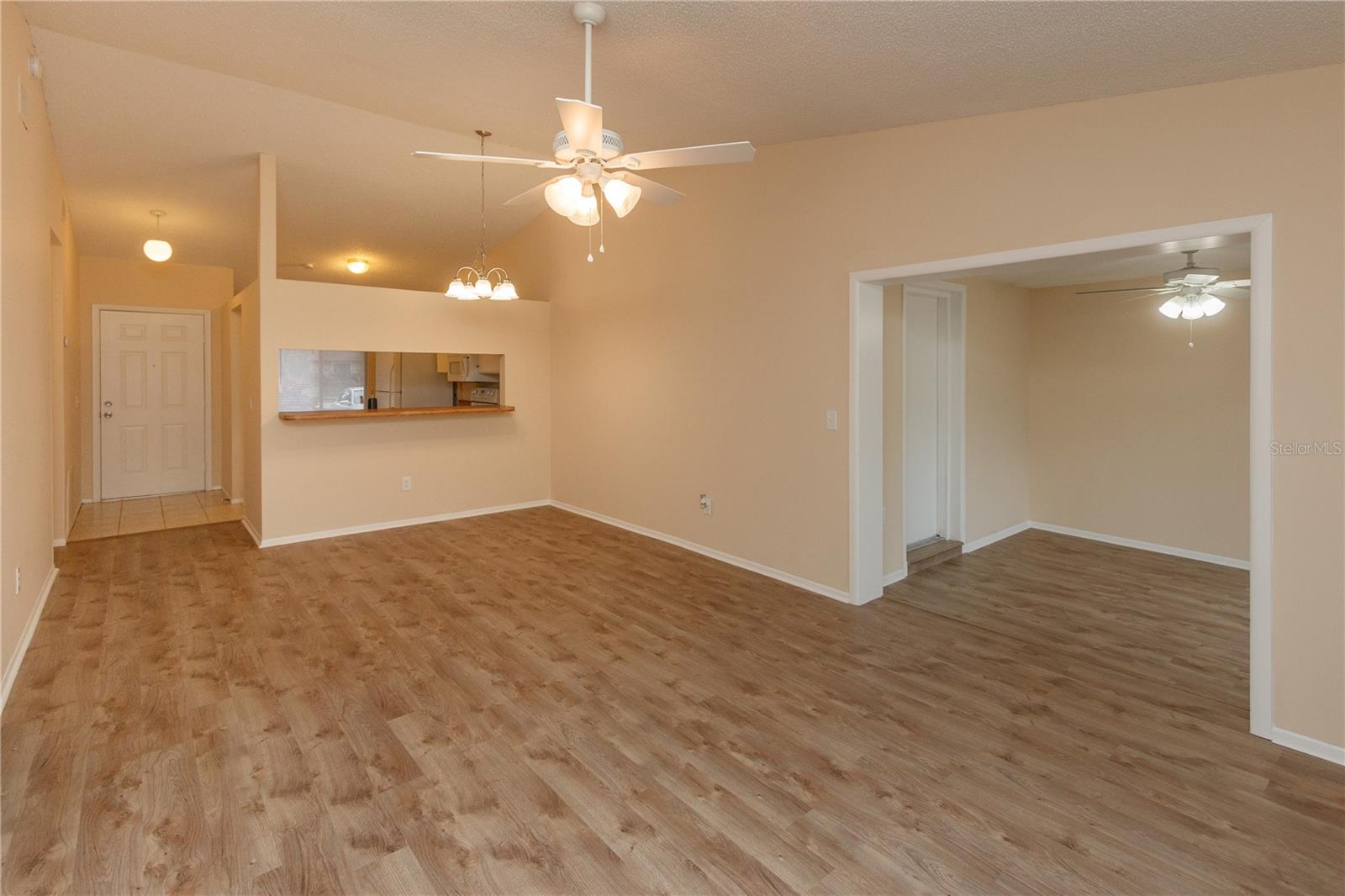 HIDDEN LAKE VILLAS PH 3 - Residential Lease