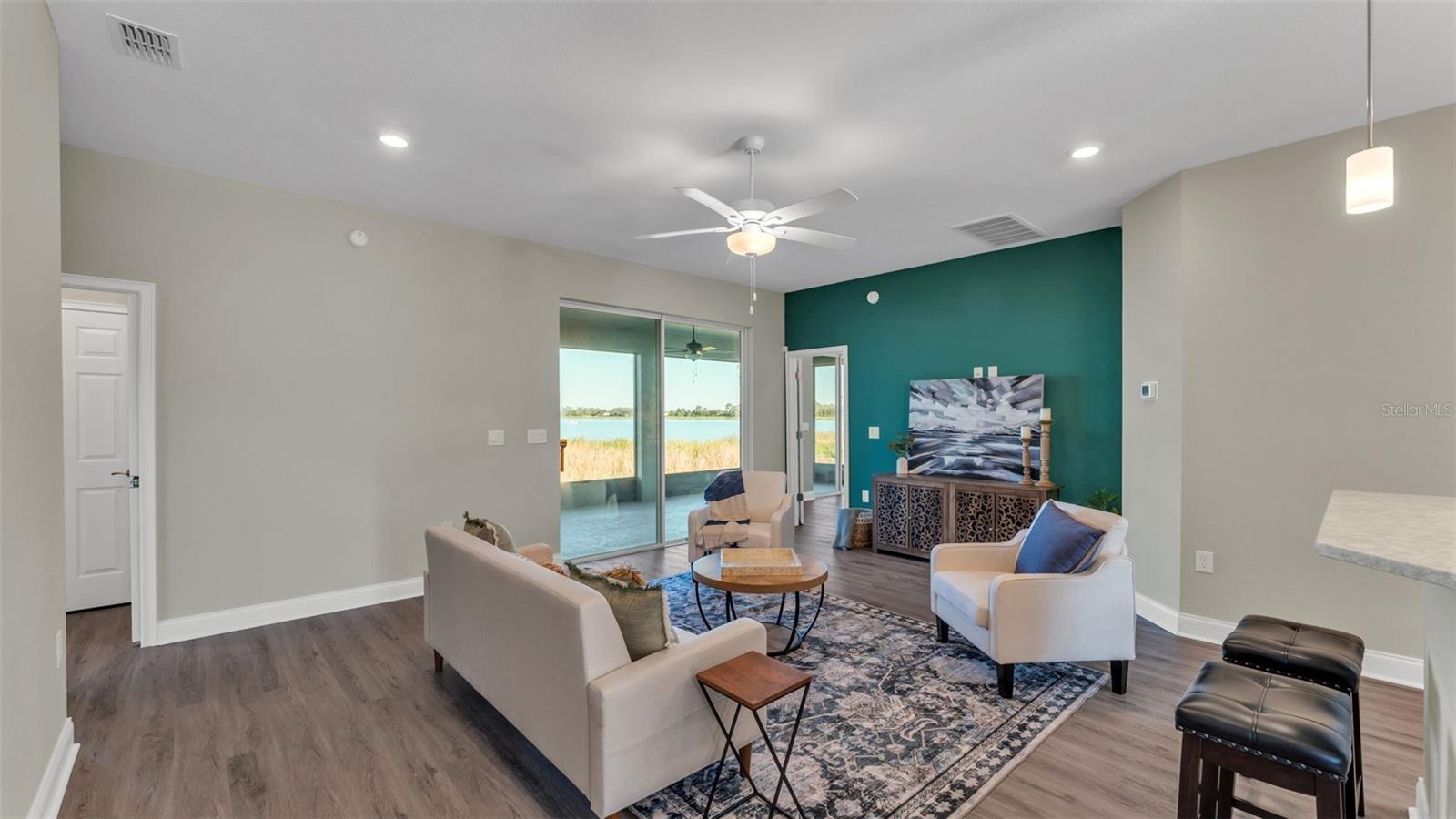 LAKES TR 6 - Residential