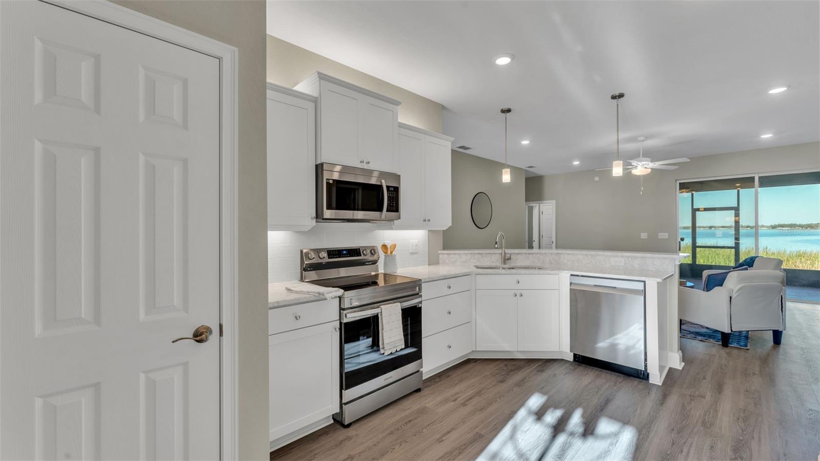 LAKES TR 6 - Residential