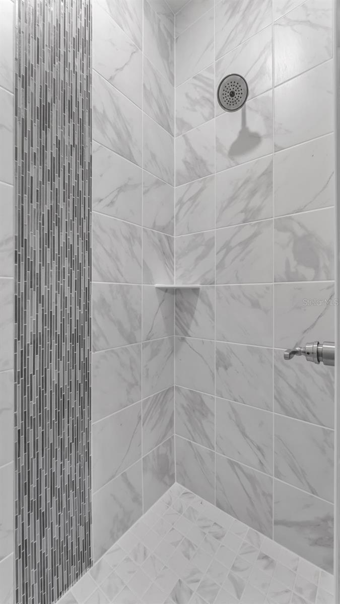 LAKES TR 6 - Residential