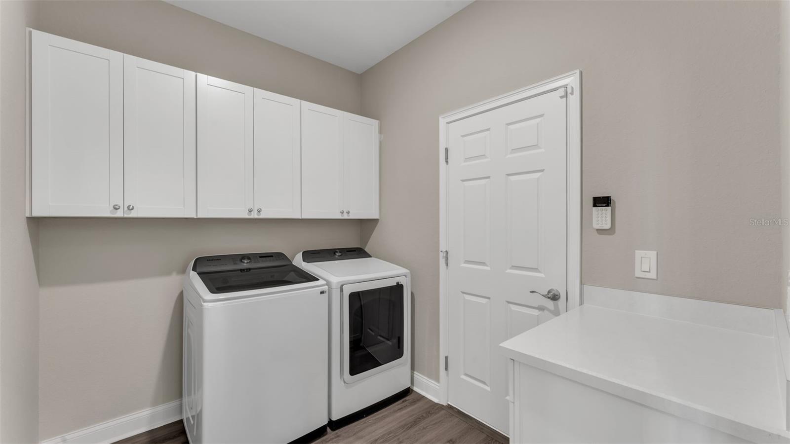 LAKES TR 6 - Residential