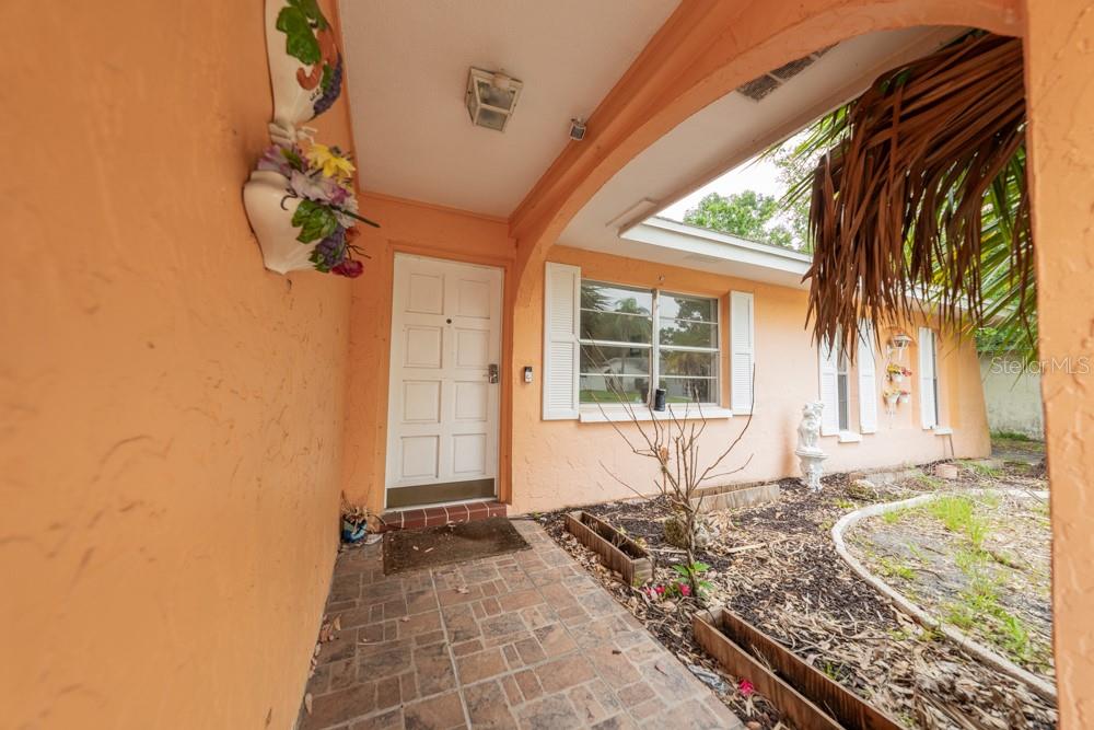 1808 ELMWOOD DRIVE